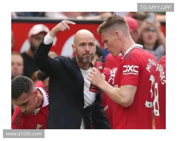 曼联关键比赛抗压能力持续承压，对球队争冠竞争格局带来阶段性变化