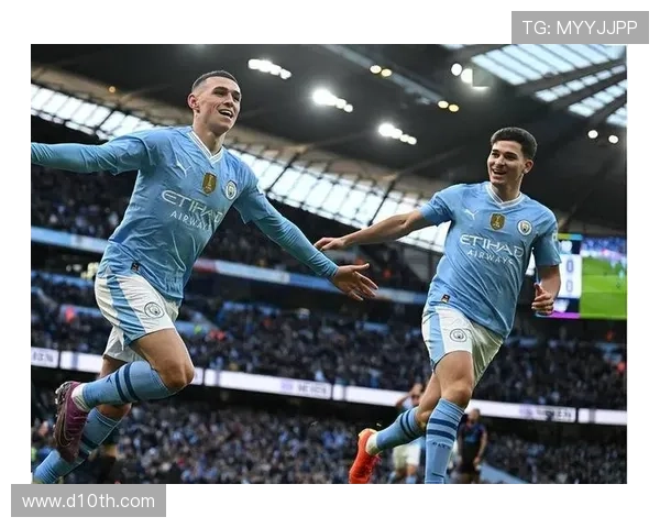 阿尔瓦雷斯 vs 福登：曼城多面手的战术角色与进攻贡献对比