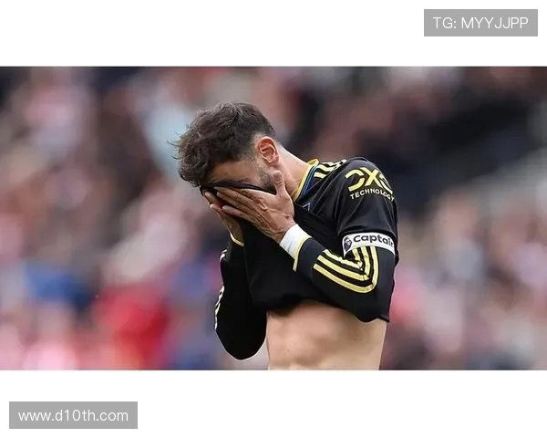 曼联防线失误频繁,对赛季战绩与稳定性形成明显影响 曼联防线失误频繁,对赛季战绩与稳定性形成明显影响